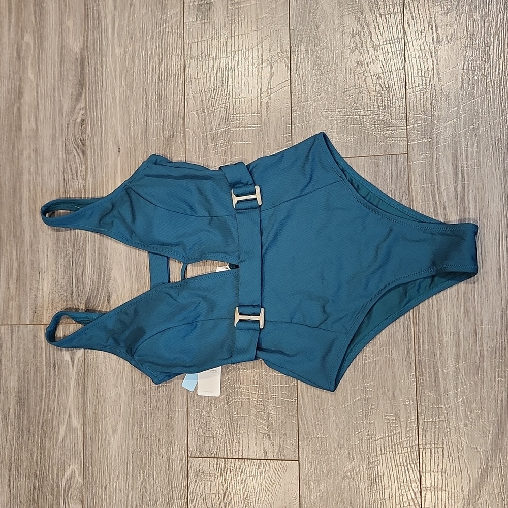 NWT Cupshe Women's sz S One piece Swimsuit w/bra pads